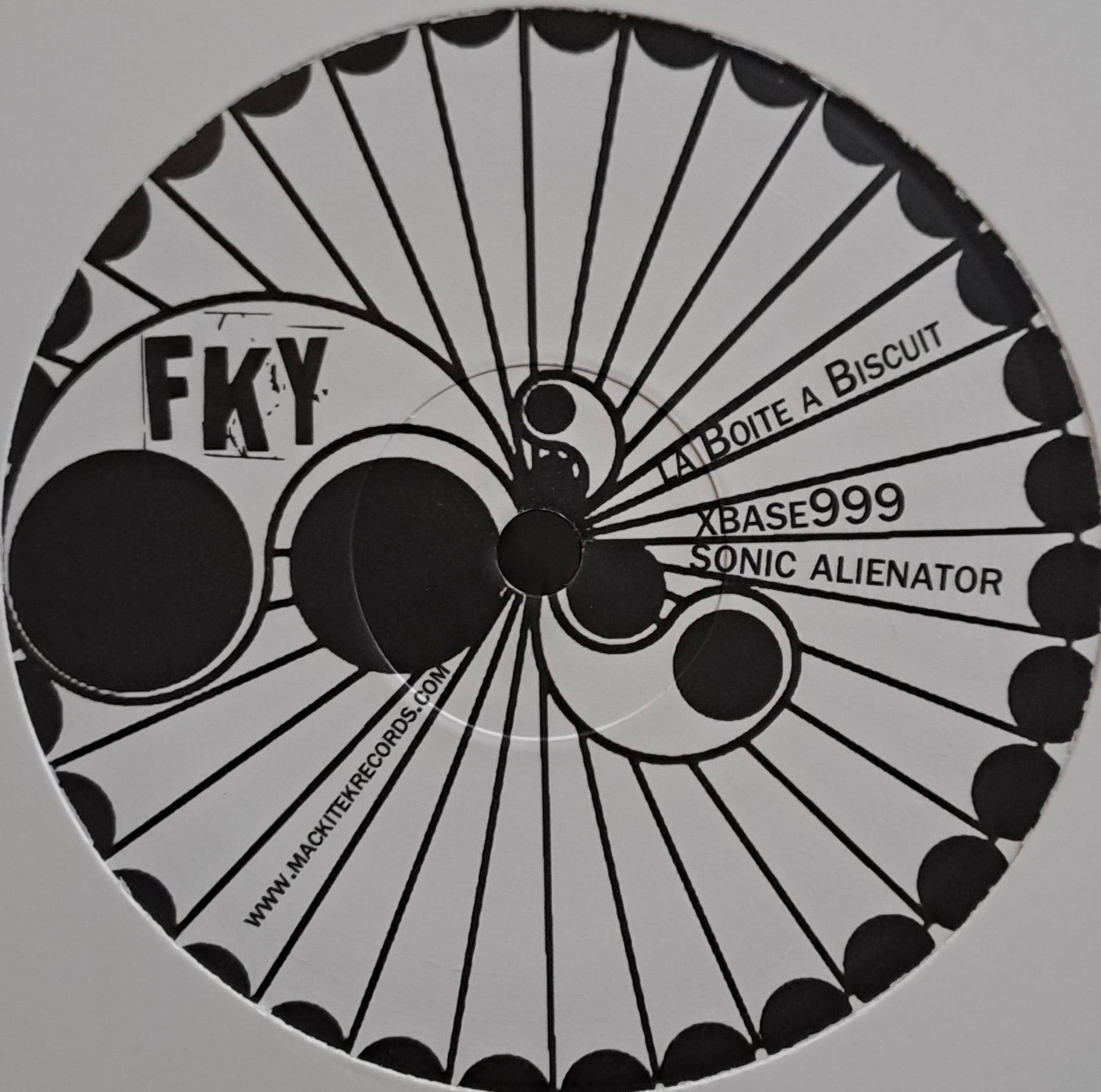 Mackitek Crop 02 RP (toute dernière copie en stock) - vinyle freetekno
